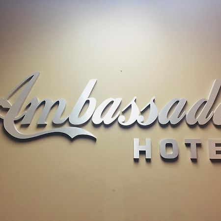 Hotel Ambassador Vancouver Eksteriør bilde