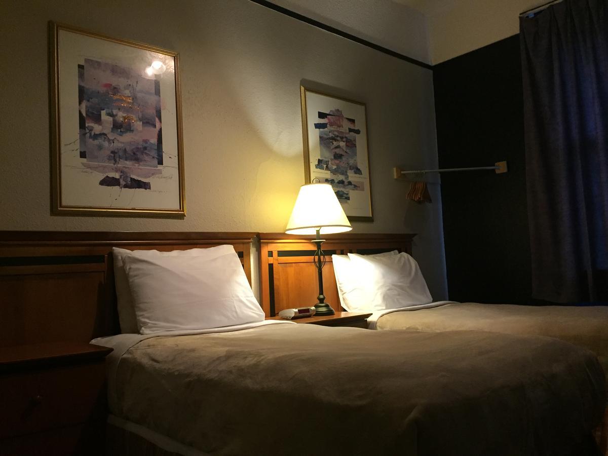 Hotel Ambassador Vancouver Eksteriør bilde