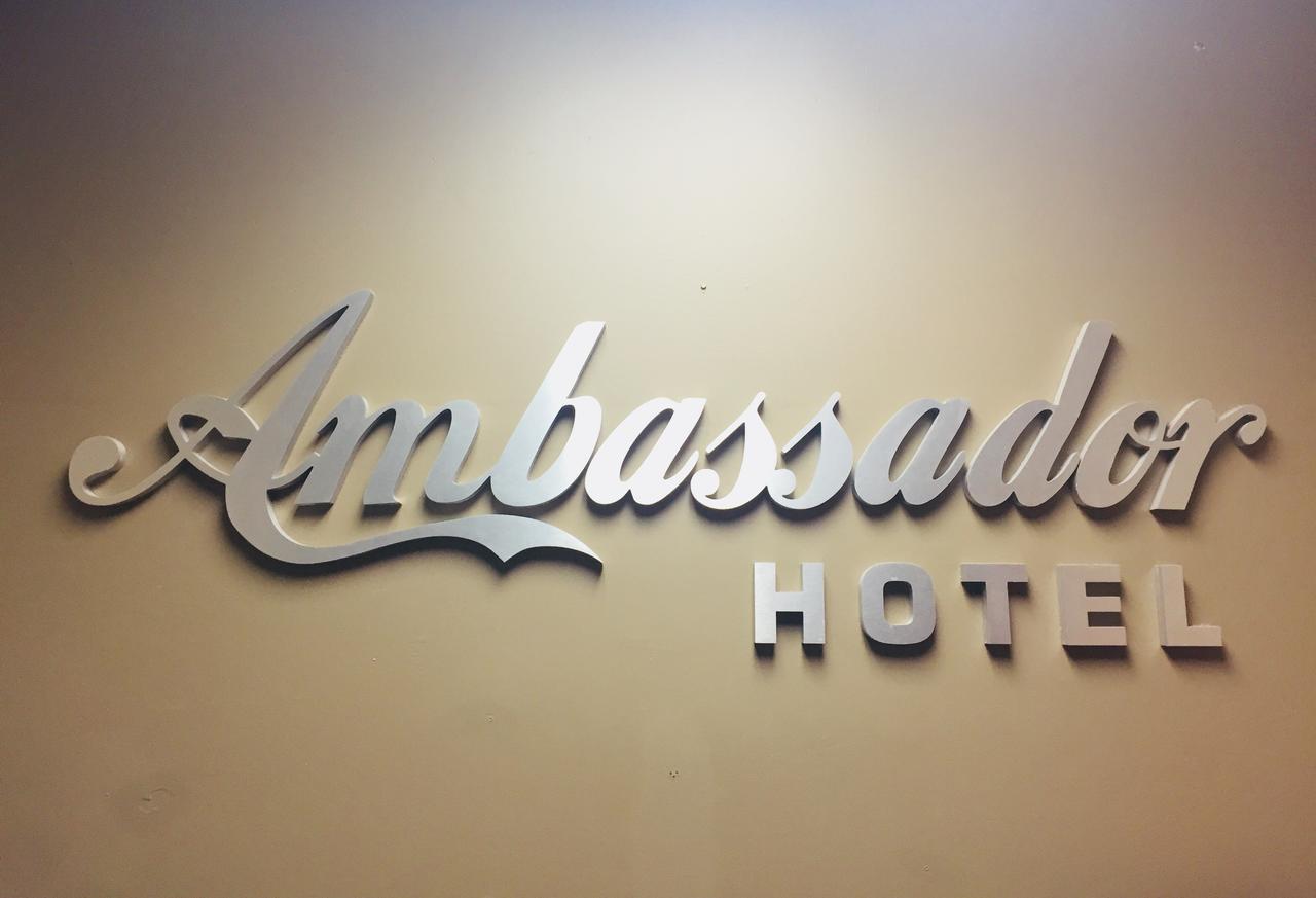 Hotel Ambassador Vancouver Eksteriør bilde