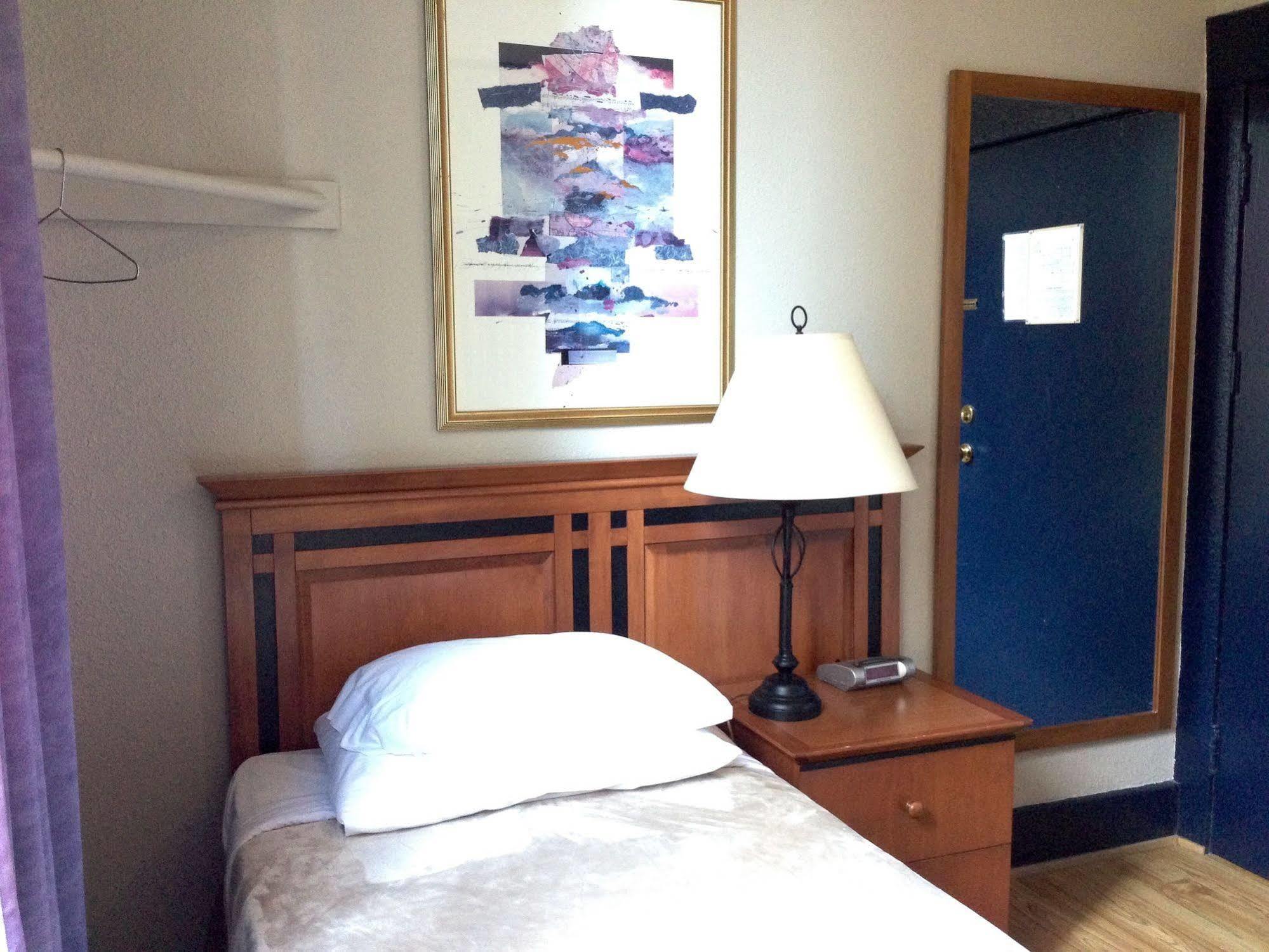 Hotel Ambassador Vancouver Eksteriør bilde